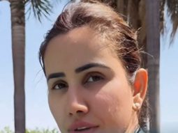 Mermaid vibes! Sonnalli Seygall channels her inner water baby