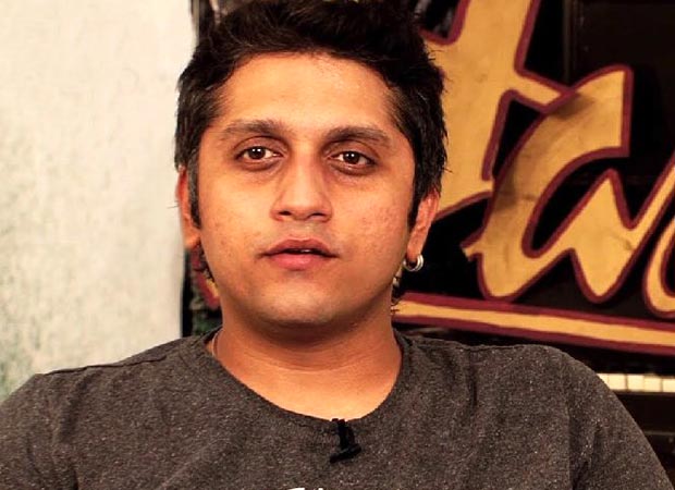 REVEALED: A sound recordist cut off electricity in a studio after Mohit Suri expressed his inability to tell a veteran singer that he was not fit for a song : Bollywood News