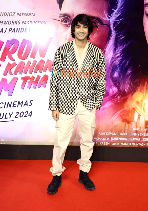 photos ajay devgn saiee manjrekar jimmy sheirgill and shantanu maheshwari snapped at the trailer launch of auron mein kahan dum tha 4