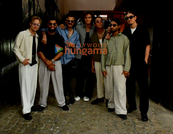 photos anil kapoor and dance group quickstyle snapped in juhu 4