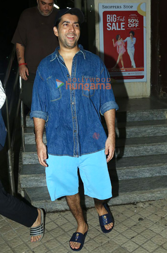 photos arjun kapoor and rohit dhawan snapped at pvr juhu 3