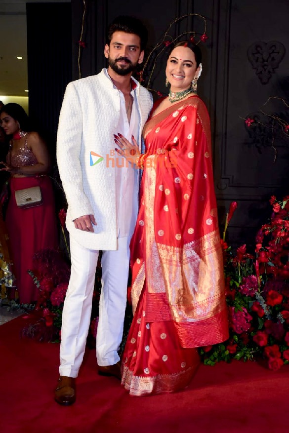photos celebs grace sonakshi sinha and zaheer iqbals reception bash 1 6