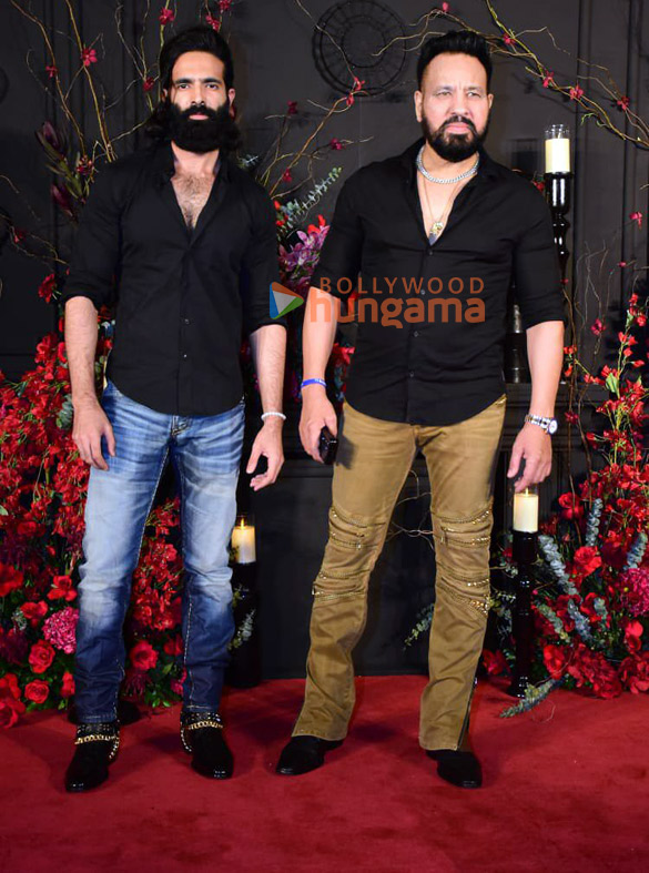 photos celebs grace sonakshi sinha and zaheer iqbals reception bash 4 13