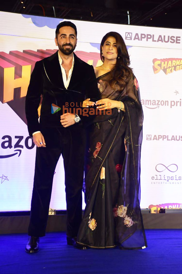 photos celebs grace the premiere of sharmajee ki beti 28 23