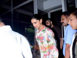 Photos: Deepika Padukone with mom spotted at Bandra