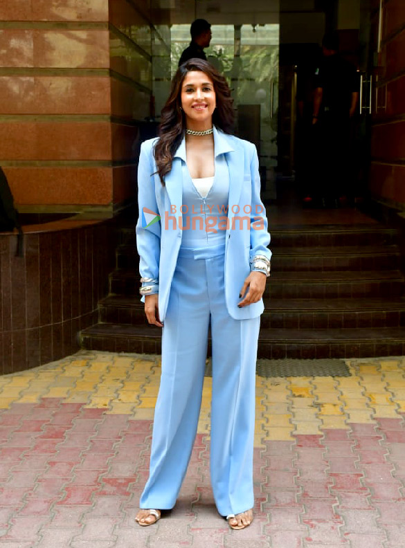 photos gulshan devaiah and harleen sethi snapped at oberoi chambers for bad cop promotions 6