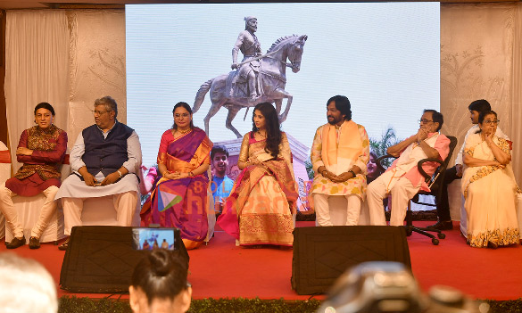 photos hridaynath mangeshkar usha mangeshkar ashish shelar and others launch shiv charitra on chattrapati shivajis 350th coronation day 7