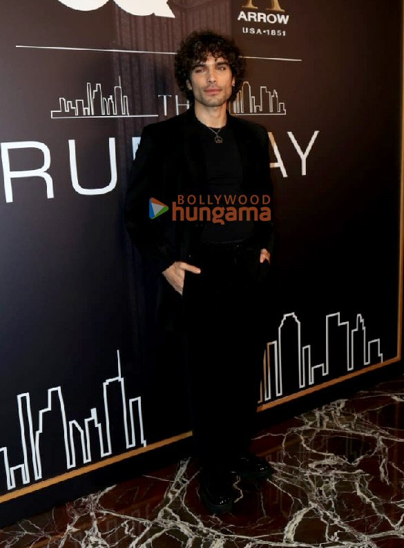 photos hrithik roshan neha sharma aisha sharma and others snapped at an event hosted by gq and arrow 6
