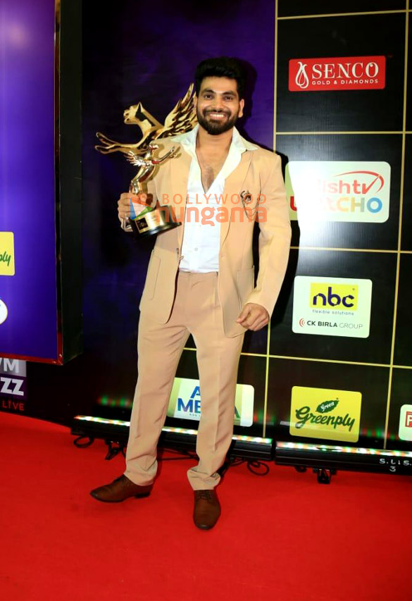 photos kajol daisy shah nawazuddin siddiqui and others snapped at iwm buzz digital awards 2024 15