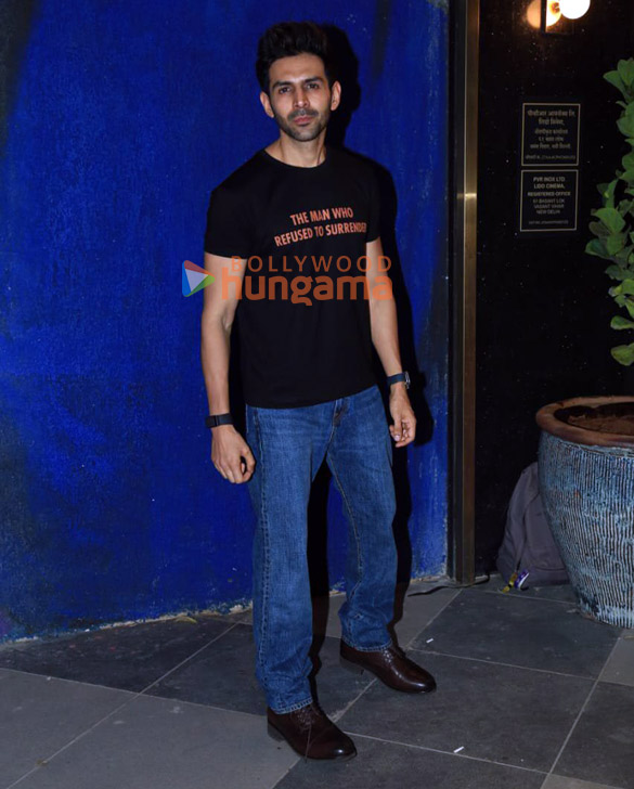 photos kartik aaryan and kabir khan snapped at pvr santacruz 6