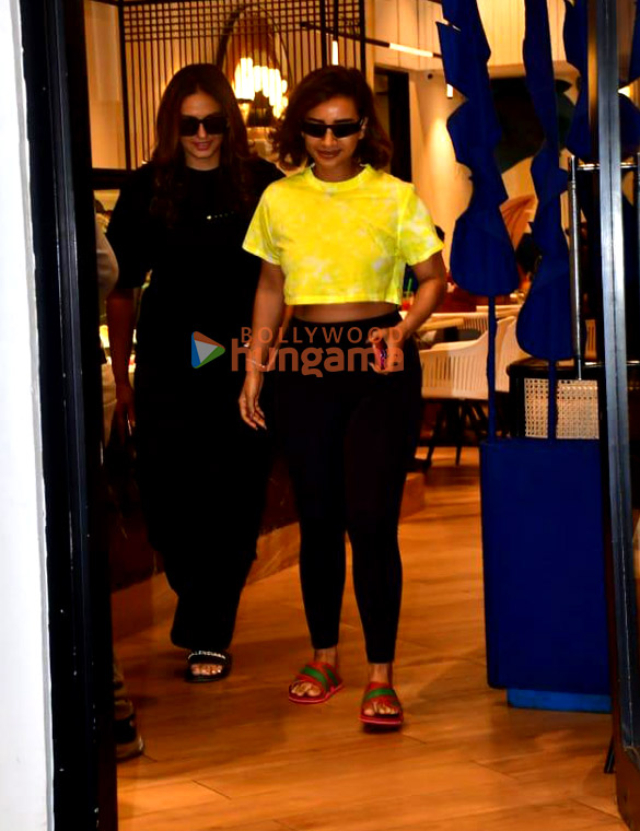 photos patralekha and huma qureshi snapped in juhu 4
