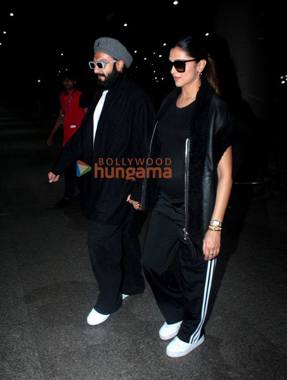 Photos: Ranveer Singh, Deepika Padukone, Katrina Kaif and others snapped at the airport Photos: Ranveer Singh, Deepika Padukone, Katrina Kaif and others snapped at the airport