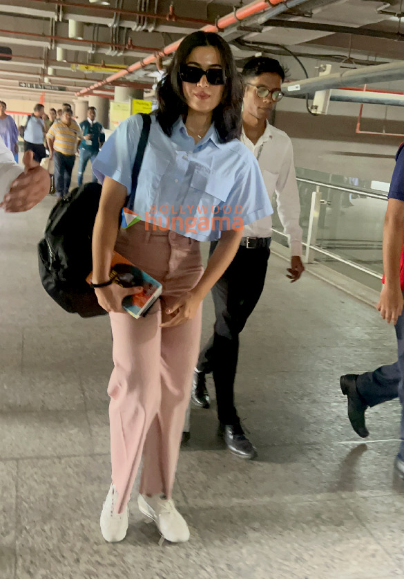 photos rashmika mandanna and sonam bajwa snapped at the airport 3