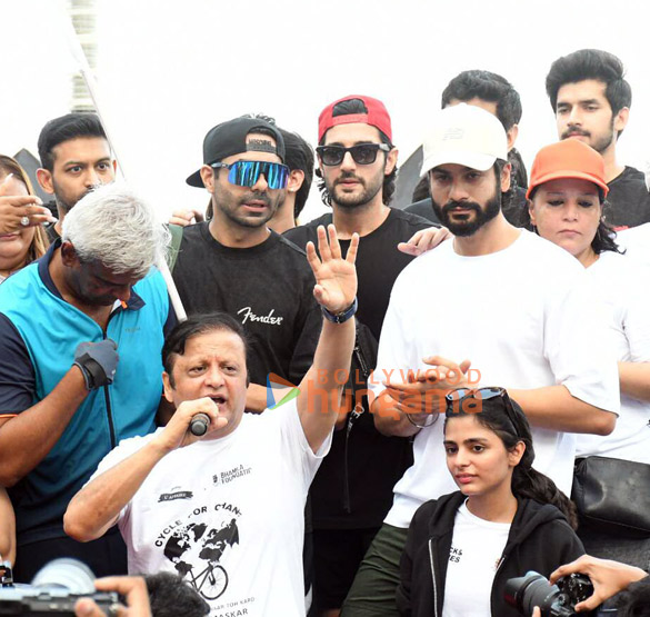 photos sunny kaushal taha shah badussha aditya seal and others attend bhamla foundations green ride cyclothon in bandra 2