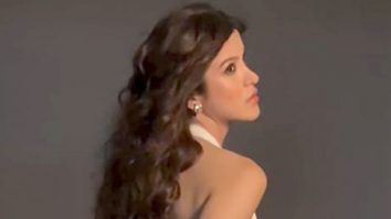 Second glance is necessary when it’s Shanaya Kapoor in white!