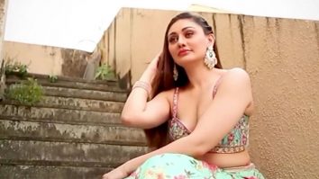 So smooth! Shefali Jariwala hypnotizes us with her beauty