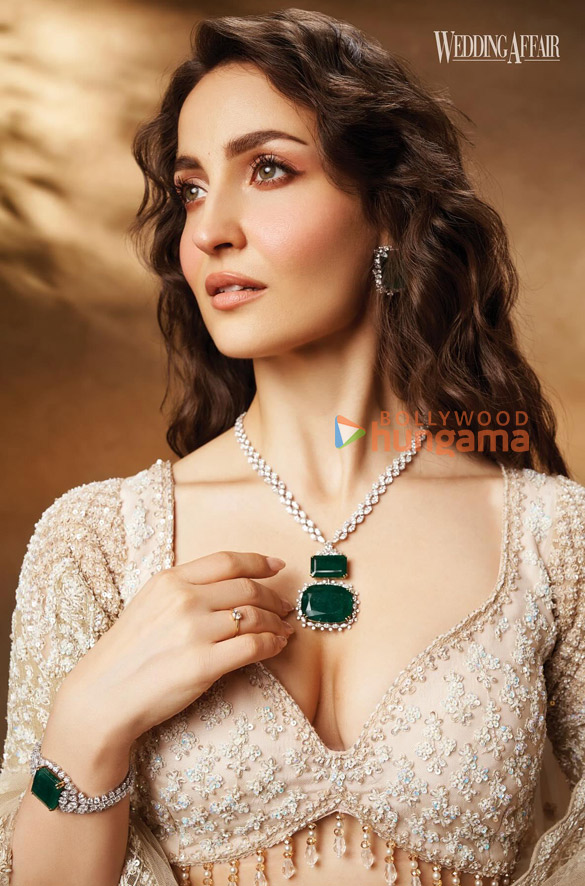 elli avrram 5 30