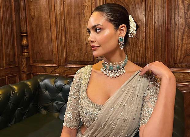 Esha Gupta stuns in a traditional lehenga, exudes regal elegance : Bollywood News - Bollywood Hungama