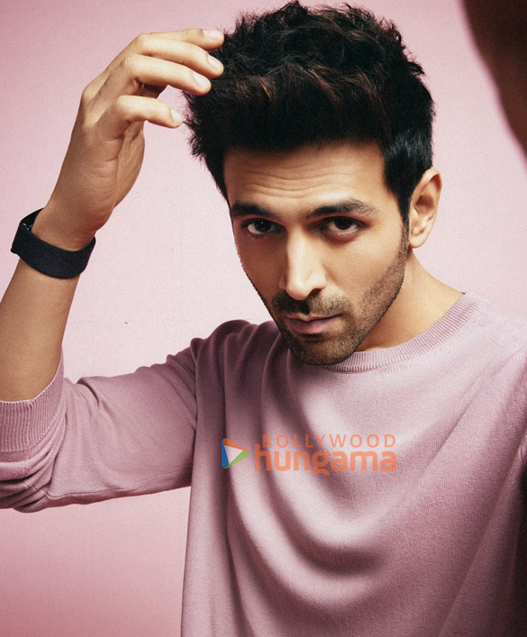 Kartik Aaryan Photos, Images, HD Wallpapers, Kartik Aaryan HD Images ...