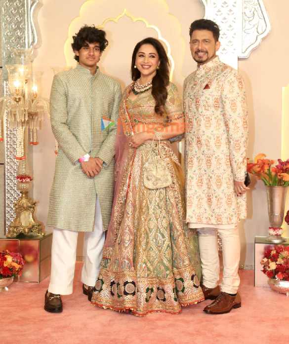 photos ananya panday john cena sara ali khan and others attend the wedding ceremony of anant ambani and radhika merchant 731 7 photos ananya panday john cena sara ali khan and others attend the wedding ceremony of anant ambani and radhika merchant 731 7
