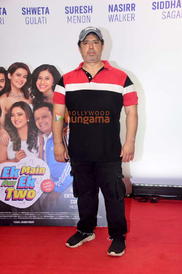 photos celebs snapped attending paritosh painters comedy play ek main aur ek two 6