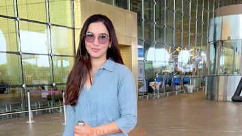 Photos: Gauahar Khan, Neha Bhasin and Karishma Sharma snapped at the airport