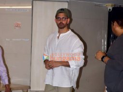 Photos: Hrithik Roshan, Kajol, Sania Mirza and others snapped at Farah Khan’s residence Photos: Hrithik Roshan, Kajol, Sania Mirza and others snapped at Farah Khan’s residence