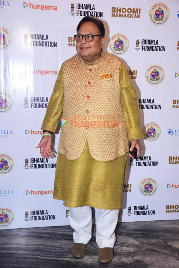 photos jackie shroff jeetendra and others snapped at bhamla foundations bhoomi namaskar event 7