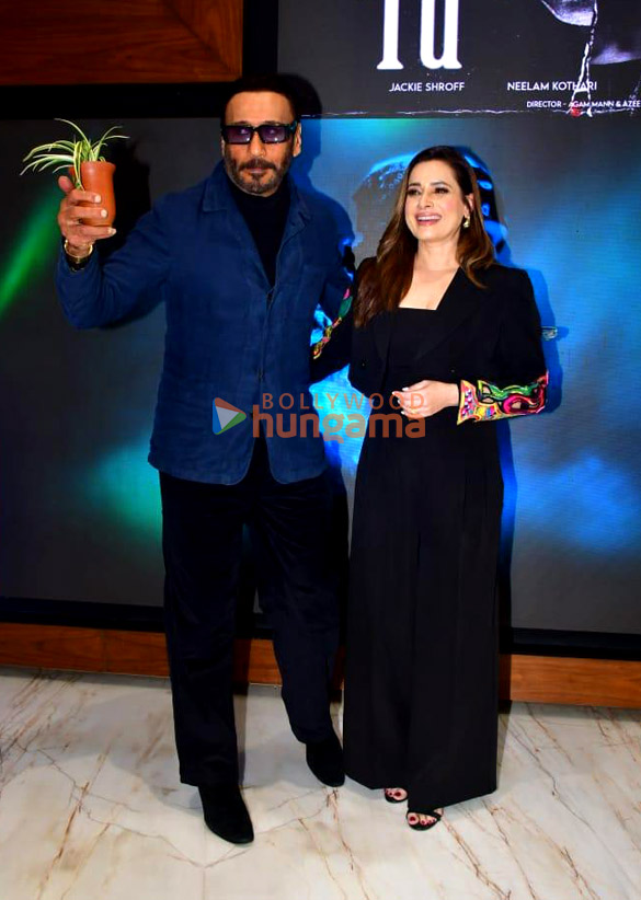 photos jackie shroff and neelam kothari snapped at t series office promoting their song tu 1