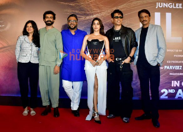 photos janhvi kapoor gulshan devaiah roshan mathew snapped at the trailer launch of their film ulajh 2