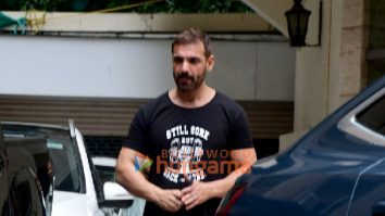 Photos: John Abraham spotted at a dubbing studio in Khar