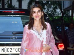 Photos: Kriti Sanon snapped at Aanand. L. Rai’s office in Andheri