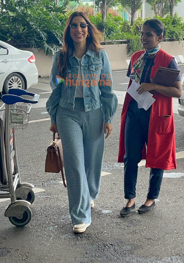 photos mouni roy sophie choudry isha koppikar and others snapped at the airport 6