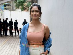 Photos: Mrunal Thakur snapped outside Vishesh Films’ office