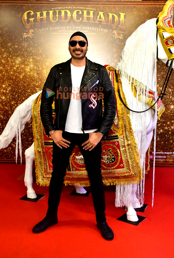 photos parth samthaan khushalii kumar raveena tandon and others snapped at punjabi munde song launch from ghudchadi 14