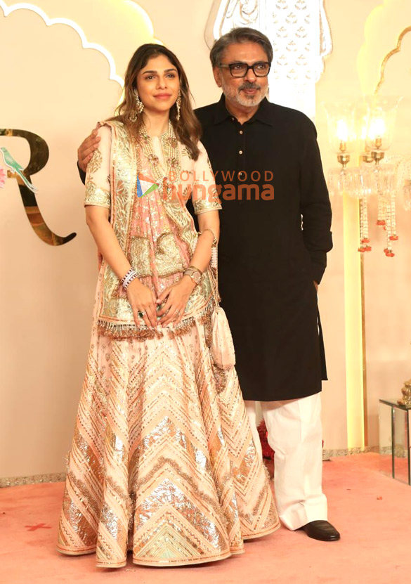 photos shah rukh khan salman khan ananya panday john cena sara ali khan and others attend the wedding ceremony of anant ambani and radhika merchant 1123 12