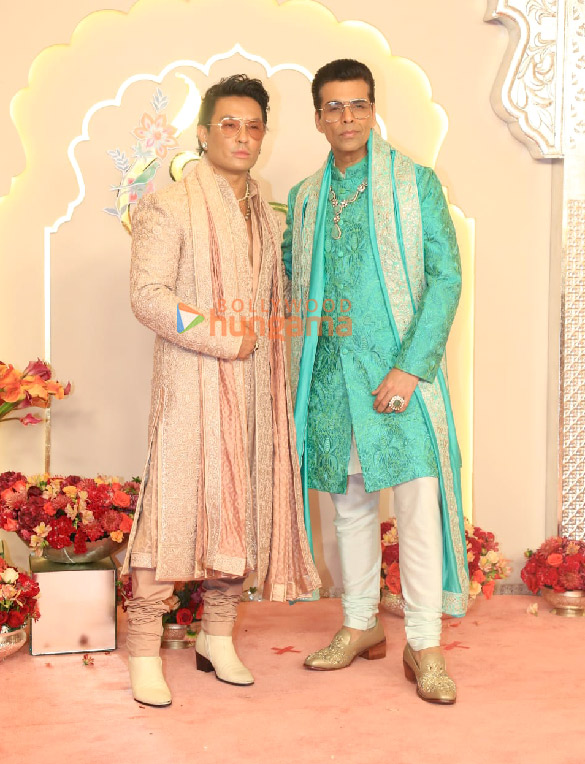 photos shah rukh khan salman khan ananya panday john cena sara ali khan and others attend the wedding ceremony of anant ambani and radhika merchant 1145 5 photos shah rukh khan salman khan ananya panday john cena sara ali khan and others attend the wedding ceremony of anant ambani and radhika merchant 1145 5
