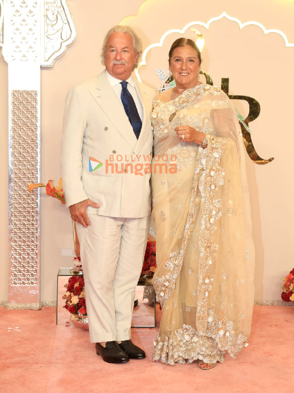 photos shah rukh khan salman khan ananya panday john cena sara ali khan and others attend the wedding ceremony of anant ambani and radhika merchant 905 4 photos shah rukh khan salman khan ananya panday john cena sara ali khan and others attend the wedding ceremony of anant ambani and radhika merchant 905 4