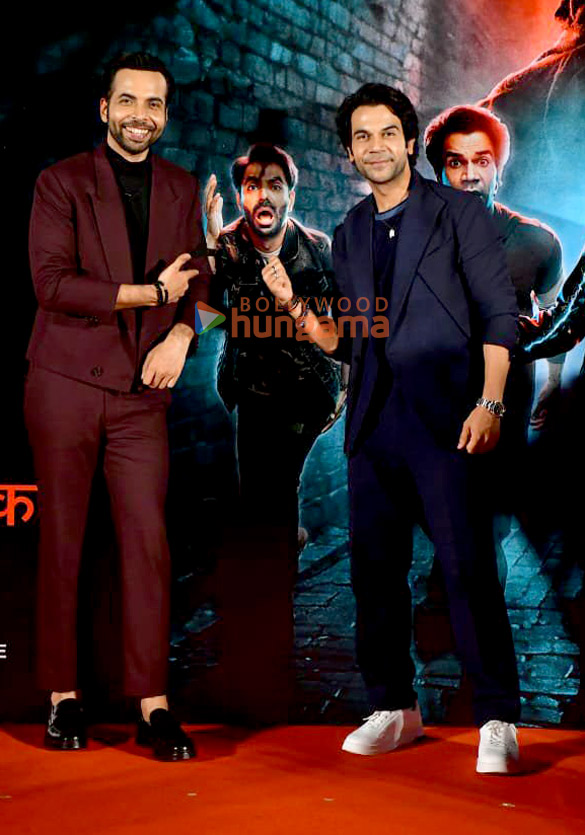 photos shraddha kapoor rajkummar rao pankaj tripathi and others grace the trailer launch of stree 2 more 2