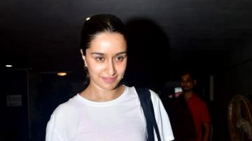 Photos: Shraddha Kapoor snapped in Juhu