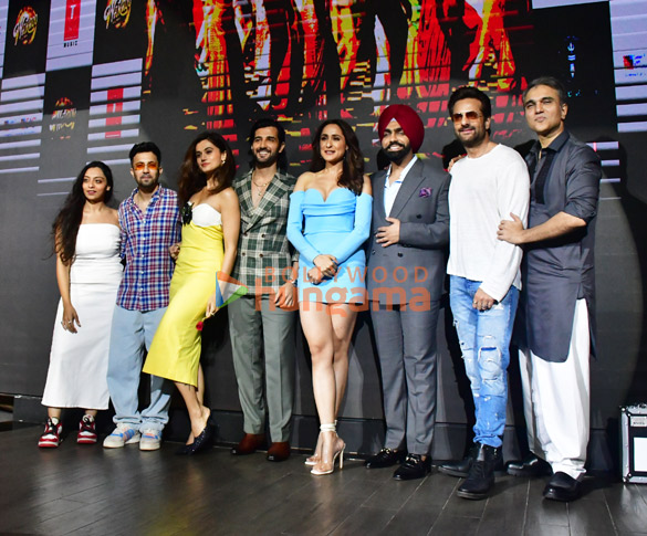 photos taapsee pannu ammy virk fardeen khan and others snapped at hauli hauli song launch from khel khel mein 6