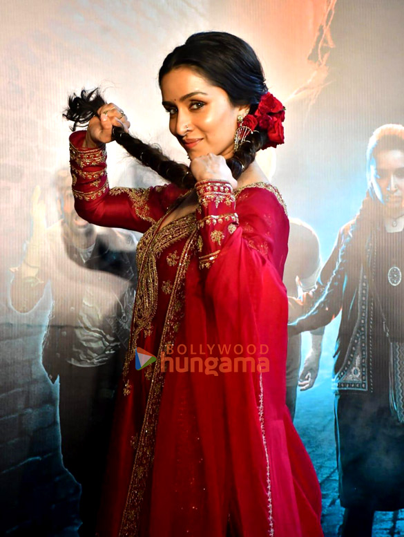 photos tamannaah bhatia shraddha kapoor and others snapped at aaj ki raat song launch from stree 2 8