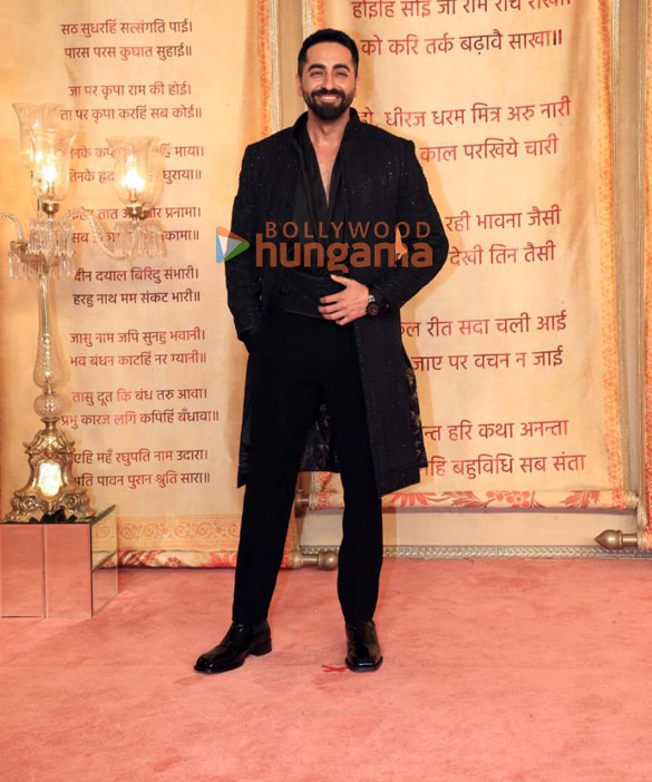 photos tiger shroff tamannaah bhatia sunny deol and others attend anant ambani and radhika merchants wedding reception 6