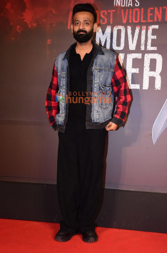 photos varun dhawan karan johar and others grace the premiere of kill 1046 3