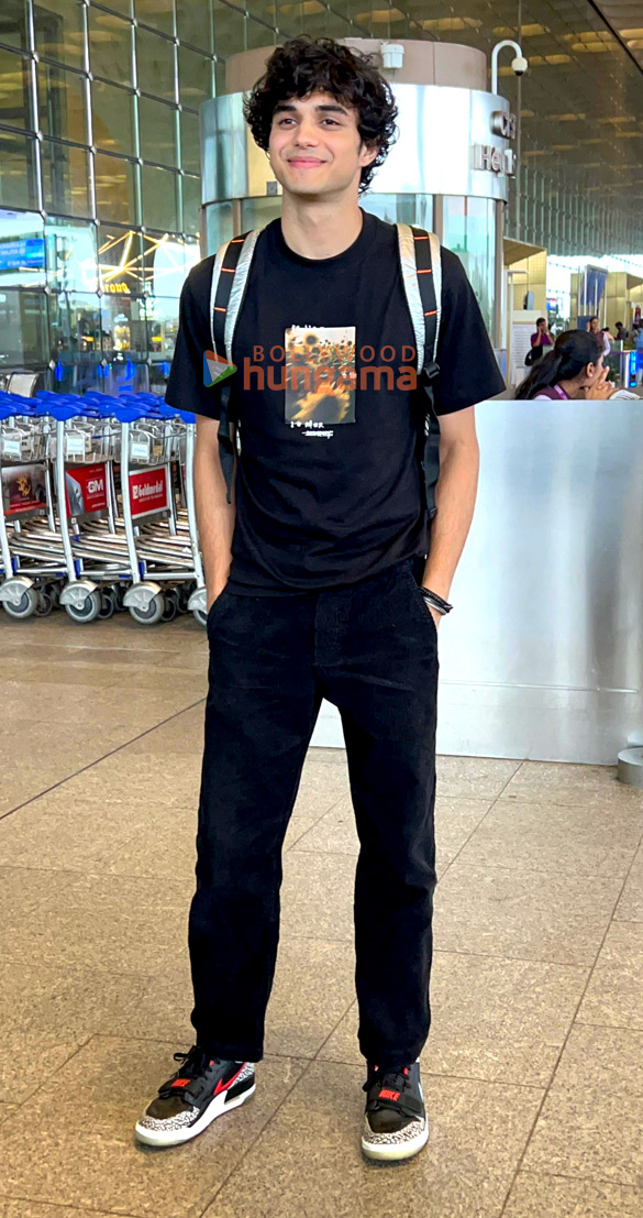 photos vicky kaushal rashmika mandanna abhay verma and harshita gaur snapped at the airport 2