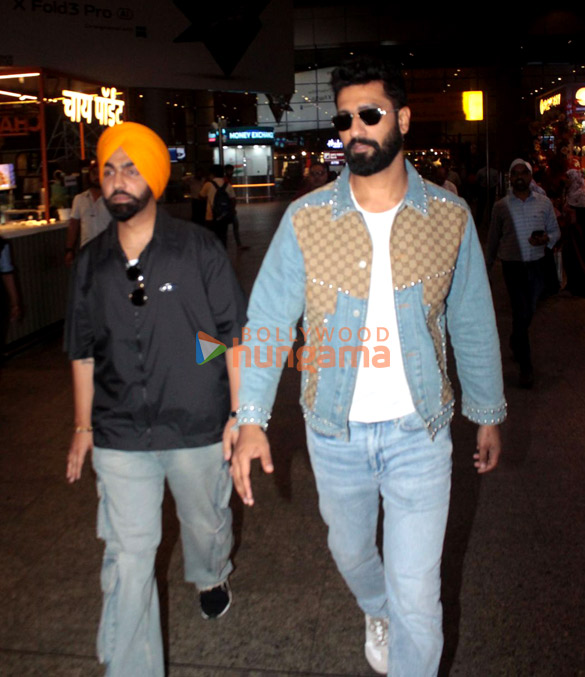 Photos: Vicky kaushal and Ammy Virk snapped at the airport | Parties & Events