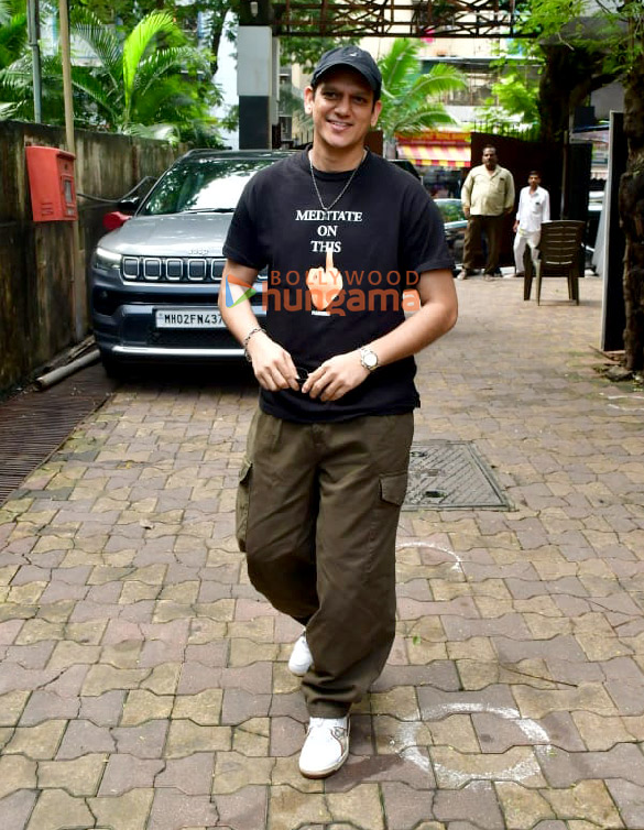photos vijay varma snapped in andheri 2