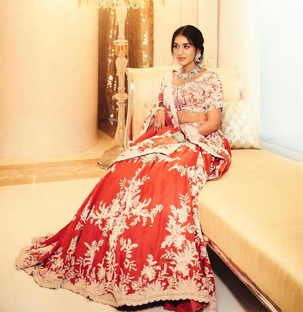 Radhika Merchant's Haldi Ceremony Jasmine dupatta edged with marigolds took 24 hours to create; stuns in Anamika Khanna lehenga 