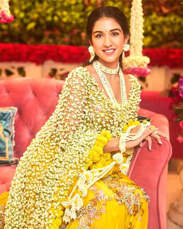 Radhika Merchant's Haldi Ceremony Jasmine dupatta edged with marigolds took 24 hours to create; stuns in Anamika Khanna lehenga 