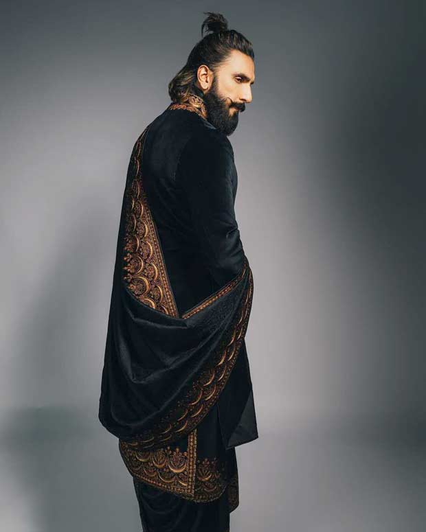 Ranveer Singh goes regal in Tarun Tahiliani custom black velvet bandhgala, voluminous dhoti and drape; his Rs. 2 crore Audemars Piguet watch steals the show 